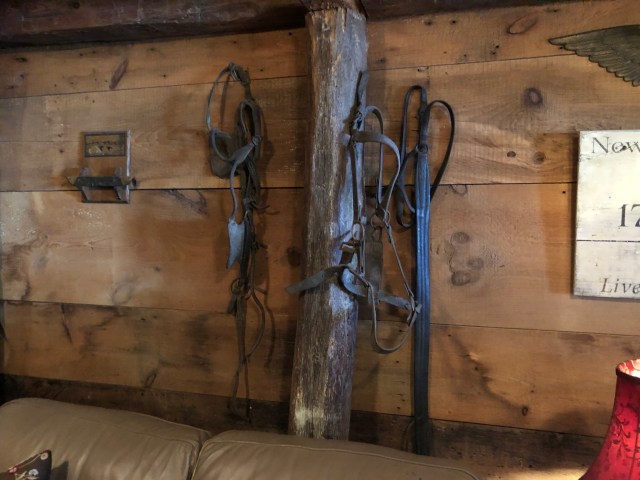 Barn &amp; Grille (4)